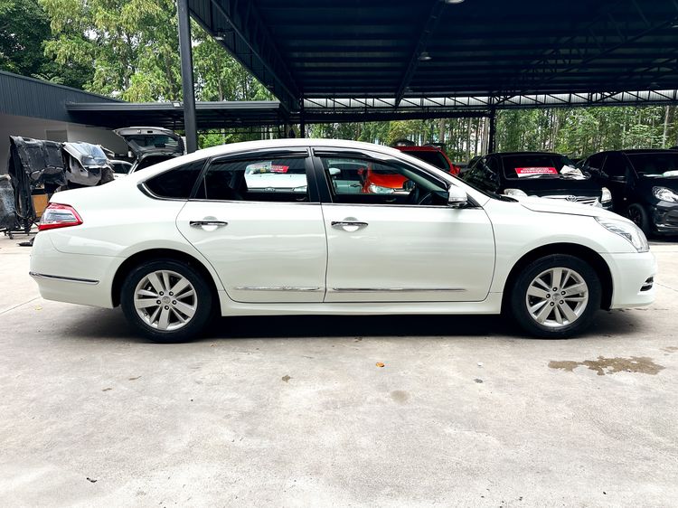 Nissan Teana 2012 2.0 200 XL Sport Sedan เบนซิน เกียร์อัตโนมัติ ขาว รูปที่ 4
