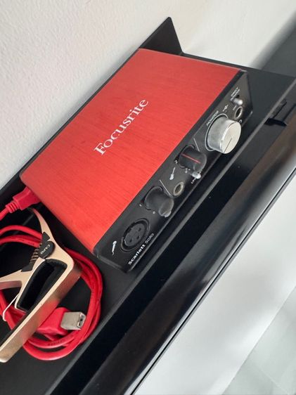 ออดิโอ อินเตอร์เฟส Focusrite Scarlett Solo (2nd Gen)