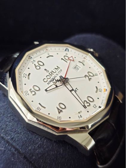 Corum Admiral’s Cup GMT 44MM รูปที่ 4
