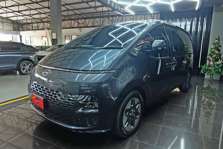 Hyundai Staria 2023 2.2 SEL Utility-car ดีเซล เกียร์อัตโนมัติ เทา รูปที่ 3
