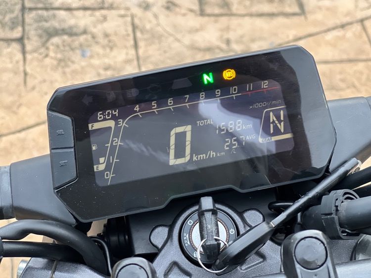 Honda CB300r 2022 โฉมลาาสุด 1500km รูปที่ 10