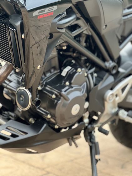 Honda CB300r 2022 โฉมลาาสุด 1500km รูปที่ 6