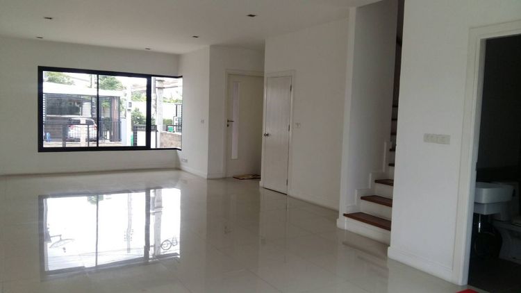 อื่นๆ ไม่มี 2017 ขายทาวน์โฮม 2 ชั้น หมู่บ้านดิแอมเบียนซ์ พหลโยธิน - สายไหม 53 รูปที่ 4