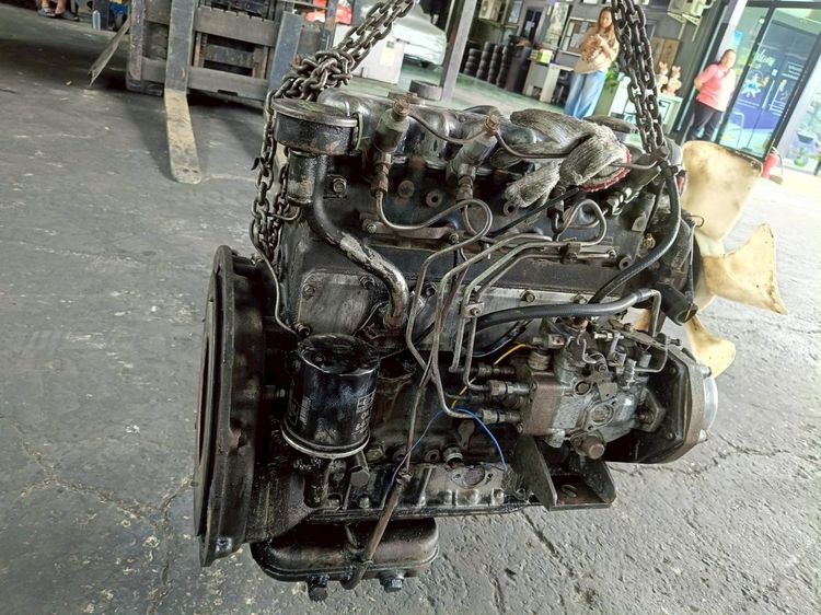 C240 Forklift เครื่องยนต์ Isuzu C240 สภาพพร้อมใช้งาน รูปที่ 4