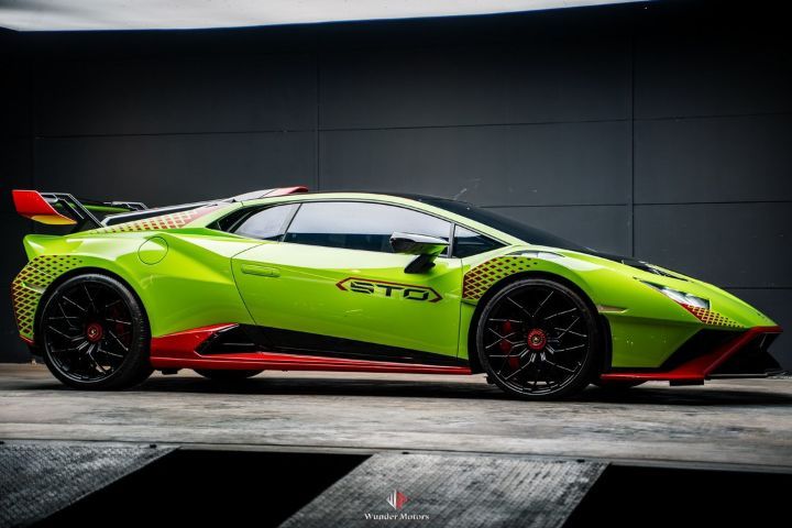 Lamborghini Huracan 2022 5.2 Performante 4WD เบนซิน เกียร์อัตโนมัติ เขียว รูปที่ 2
