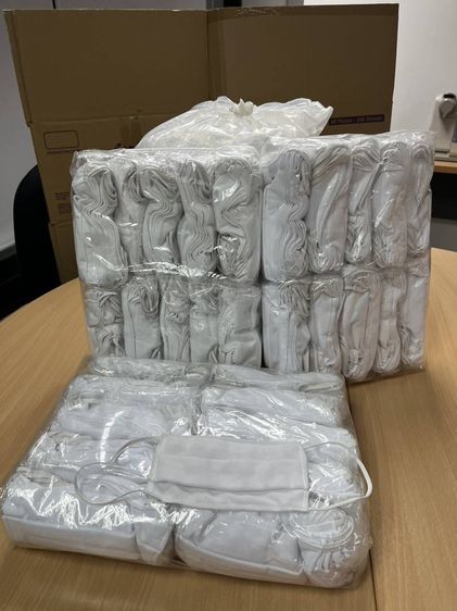 ขาย ถุงมือไหมพรม และผ้าปิดจมูกสีขาว จำนวนมาก มือ หนึ่งทั้งหมด. รูปที่ 5