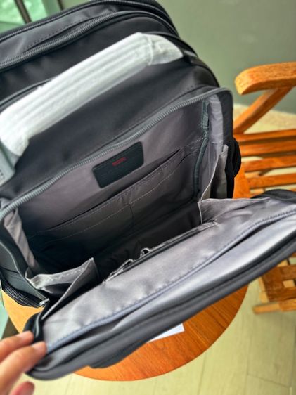 TUMI มีช่องใส่คอม13-17“ รูปที่ 4