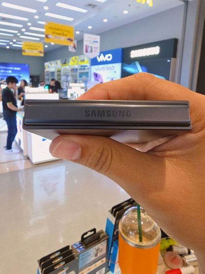 Z Filp 7 512 รูปที่ 3