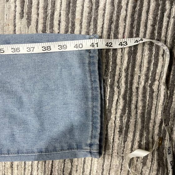 กางเกงยีนส์มือสอง มือ2 ทรงขากระบอก ใส่ได้ทั้งผู้หญิงผู้ชาย รูปที่ 7