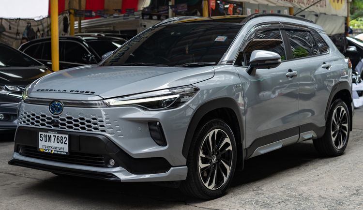 Toyota Corolla Cross 2024 1.8 HEV Premium Luxury Utility-car ไฮบริด ไม่ติดแก๊ส เกียร์อัตโนมัติ เทา รูปที่ 2