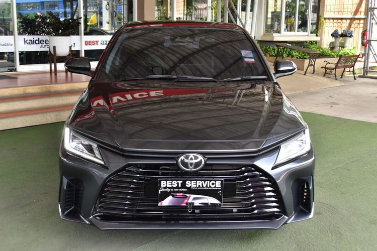 Toyota Yaris ATIV 2024 1.2 Smart Sedan เบนซิน ไม่ติดแก๊ส เกียร์อัตโนมัติ เทา รูปที่ 2
