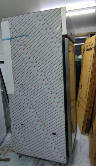 ตู้ควบคุมอุณหภูมิ รุ่น R680, 0-8 องศาเซลเซียส ขนาด 680 ลิตร  รูปที่ 2