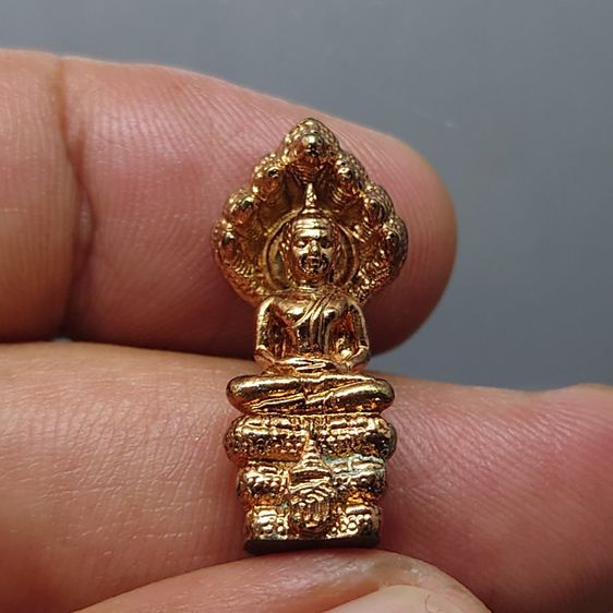 พระนาคปรก สธ. เนื้อนวะโลหะ พระพุทธราชสุดาสิรินธร พิธีวัดบวรนิเวศวิหาร ปี2538 พร้อมกล่องเดิม รูปที่ 3