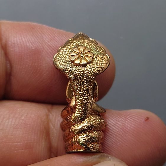 พระนาคปรก สธ. เนื้อนวะโลหะ พระพุทธราชสุดาสิรินธร พิธีวัดบวรนิเวศวิหาร ปี2538 พร้อมกล่องเดิม รูปที่ 4