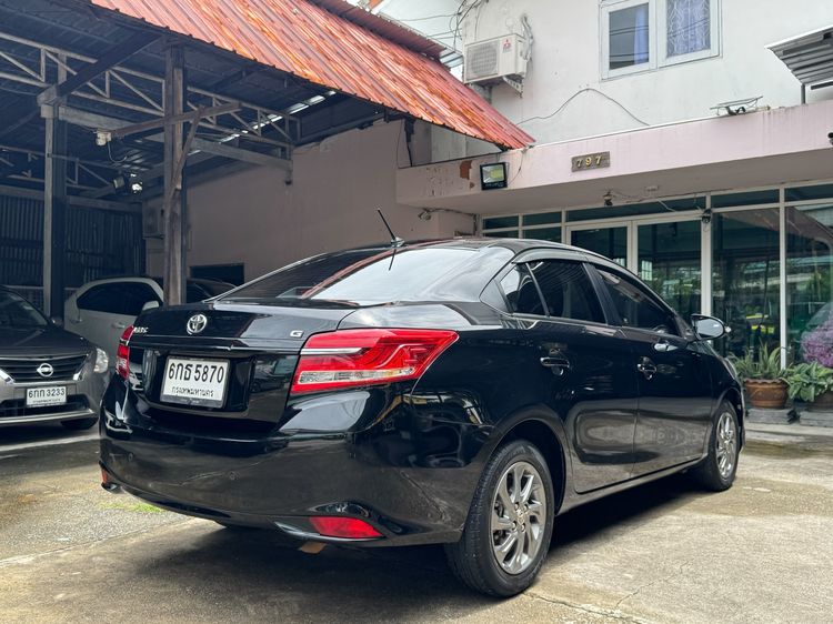 Toyota Vios 2017 1.5 G Sedan เบนซิน ไม่ติดแก๊ส เกียร์อัตโนมัติ ดำ รูปที่ 4