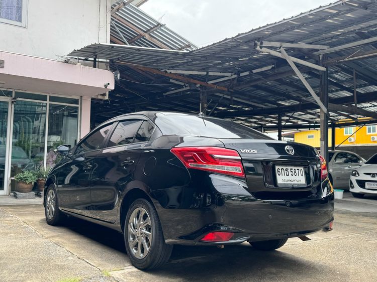 Toyota Vios 2017 1.5 G Sedan เบนซิน ไม่ติดแก๊ส เกียร์อัตโนมัติ ดำ รูปที่ 3
