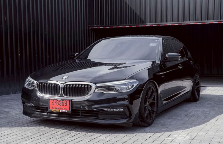 BMW Series 5 2018 520d Sedan ดีเซล ไม่ติดแก๊ส เกียร์อัตโนมัติ ดำ รูปที่ 2