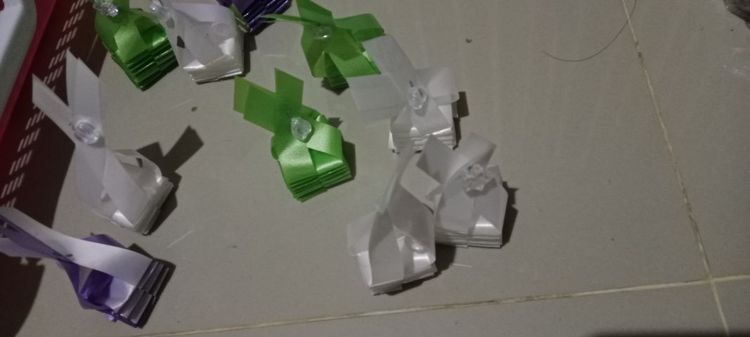 อื่นๆ เหรียญโปรยทาน