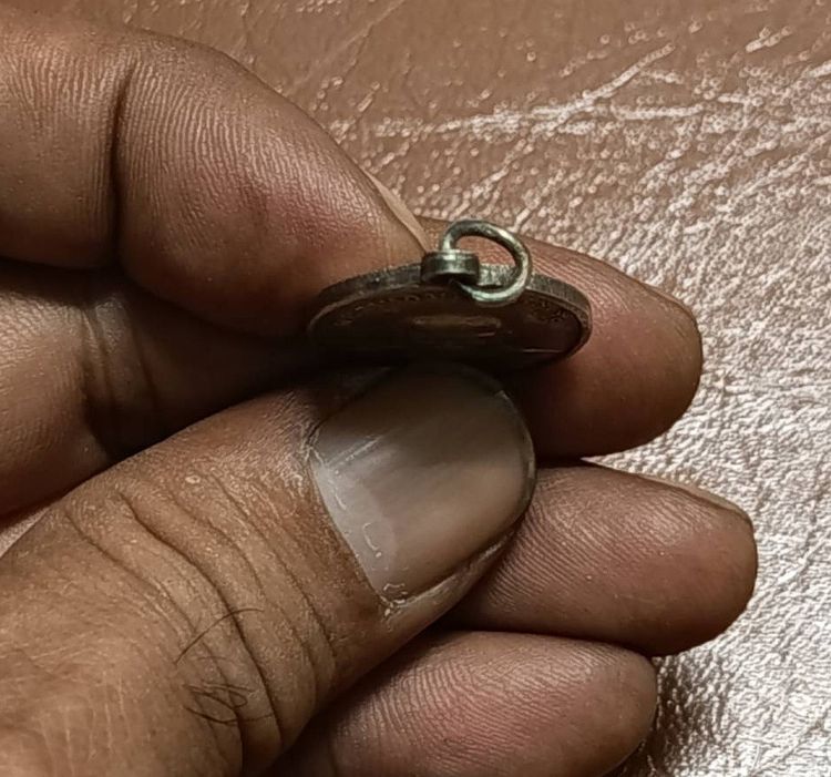 เหรียญหลวงพ่อทองศุข  วัดโตนดหลวง  จังหวัดเพชรบุรี ๒๔๙๘ รูปที่ 15