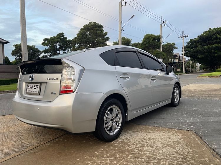 Toyota Prius 2012 1.8 Hybrid Top Grade Sedan ไฮบริด ไม่ติดแก๊ส เกียร์อัตโนมัติ บรอนซ์เงิน รูปที่ 4