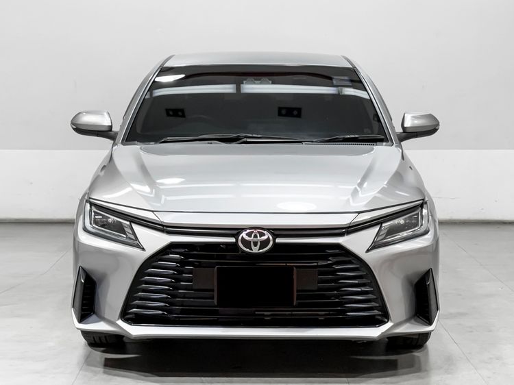 Toyota Yaris ATIV 2024 1.2 Smart Sedan เบนซิน เกียร์อัตโนมัติ บรอนซ์เงิน รูปที่ 2