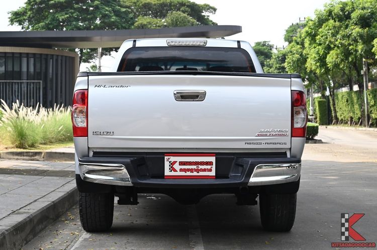 Isuzu D-MAX 2011 3.0 Hi-Lander Super Titanium Pickup ดีเซล ไม่ติดแก๊ส เกียร์ธรรมดา บรอนซ์เงิน รูปที่ 4
