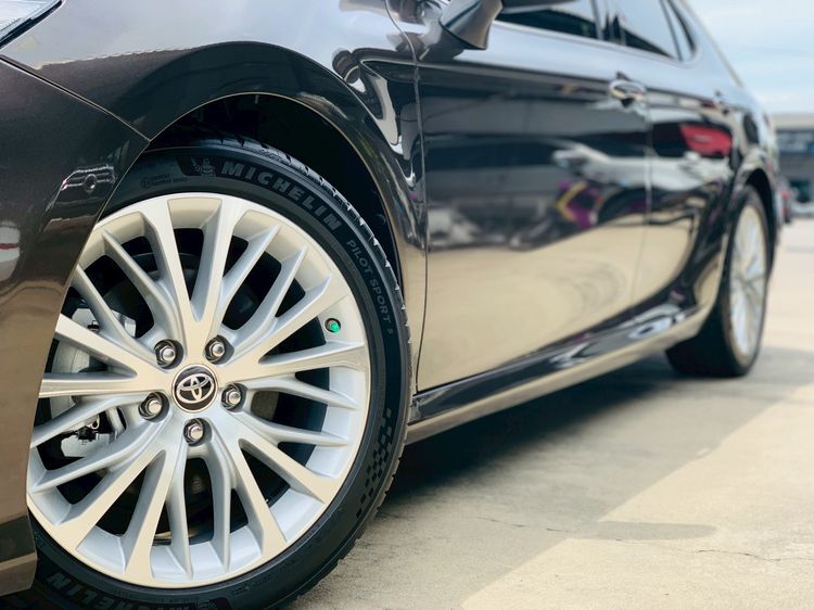 Toyota Camry 2020 2.5 G Sedan เบนซิน ไม่ติดแก๊ส เกียร์อัตโนมัติ น้ำตาล รูปที่ 2