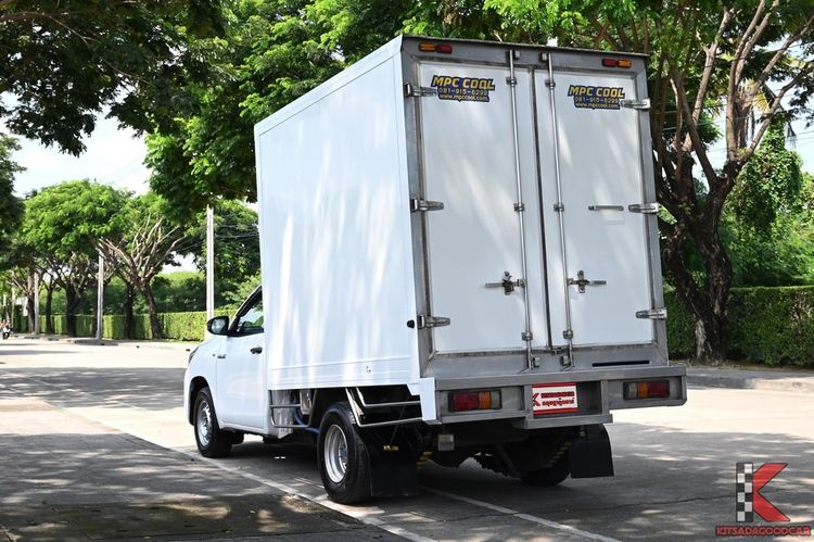 Toyota Hilux Revo 2021 2.4 Entry Pickup ดีเซล ไม่ติดแก๊ส เกียร์ธรรมดา ขาว รูปที่ 3