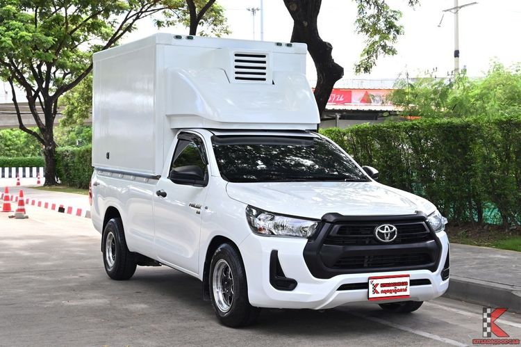 รถ Toyota Hilux Revo 2.4 Entry สี ขาว