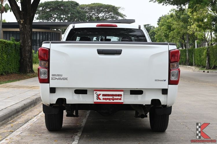 Isuzu D-MAX 2020 3.0 S Pickup ดีเซล ไม่ติดแก๊ส เกียร์ธรรมดา ขาว รูปที่ 4