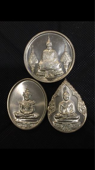 ชุดเหรียญเงินพระแก้วมรกต 3ฤดู