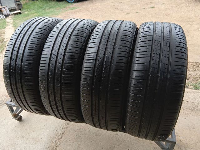 ยางชุด ดันลอป 205-55-17 ปี23 สภาพสวย รูปที่ 2
