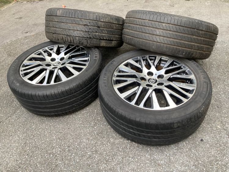 ล้อ Toyota Alphard Velfire 30 รุ่นTop SC 18 นิ้ว 5 รู 114 ล้อเดิมสภาพดี ไม่เคยซ่อม พร้อมยาง Michelin 235 50 18 ปลายปี2021 รูปที่ 15