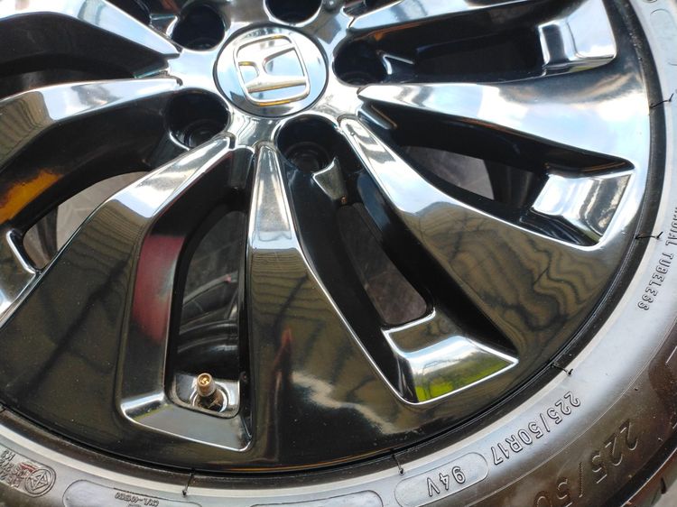 แม็กฮอนด้าaccord hybrid ขอบ17 พร้อมยางมิชลิน 225 50 17 ปี23 ใส่ civic แอคคอด ได้ทุกรุ่น รูปที่ 8