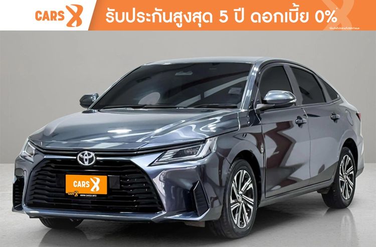 รถ Toyota Yaris ATIV 1.2 Smart สี เทา