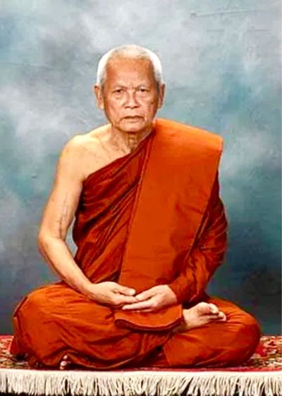 	เหรียญไก่เจริญพร ลป.สรวง เนื้อเงินลงยา ปี55 รูปที่ 17