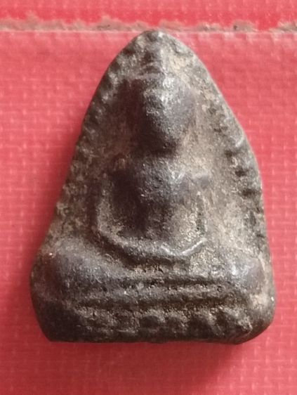 พระพิมพ์หลวงพ่อโตเนื้อดินหลวงพ่อจงยุคต้นๆ