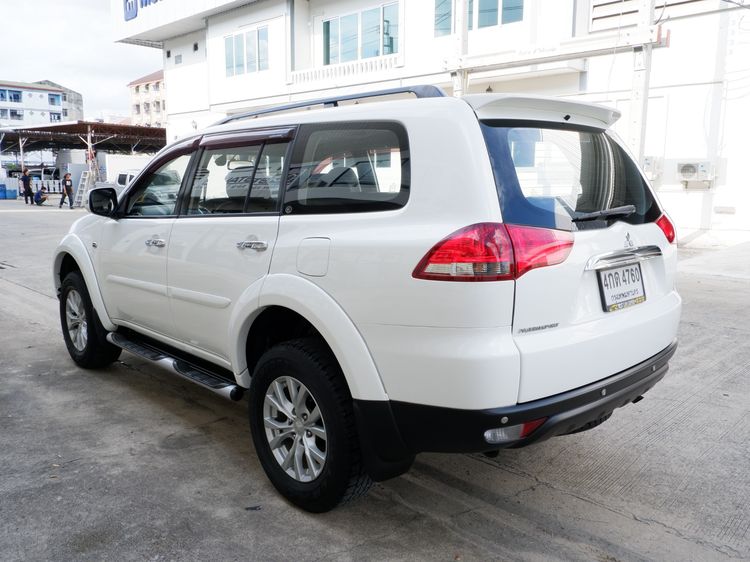 Mitsubishi Pajero Sport 2015 2.5 GT Utility-car ดีเซล ไม่ติดแก๊ส เกียร์อัตโนมัติ ขาว รูปที่ 3