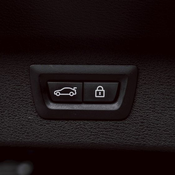 BMW X1 2017 2.0 sDrive18d M Sport Utility-car ดีเซล ไม่ติดแก๊ส เกียร์อัตโนมัติ ดำ รูปที่ 4