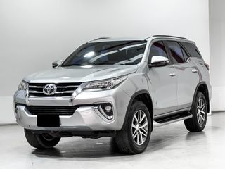 Toyota Fortuner 2.4 V ปี 2017 KC780X