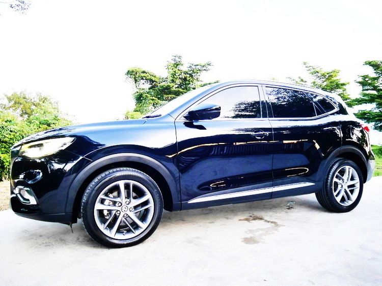รถ MG HS 1.5 X สี ดำ