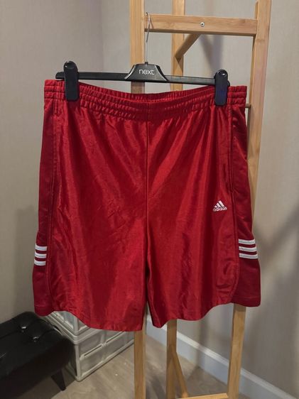 adidas XL 