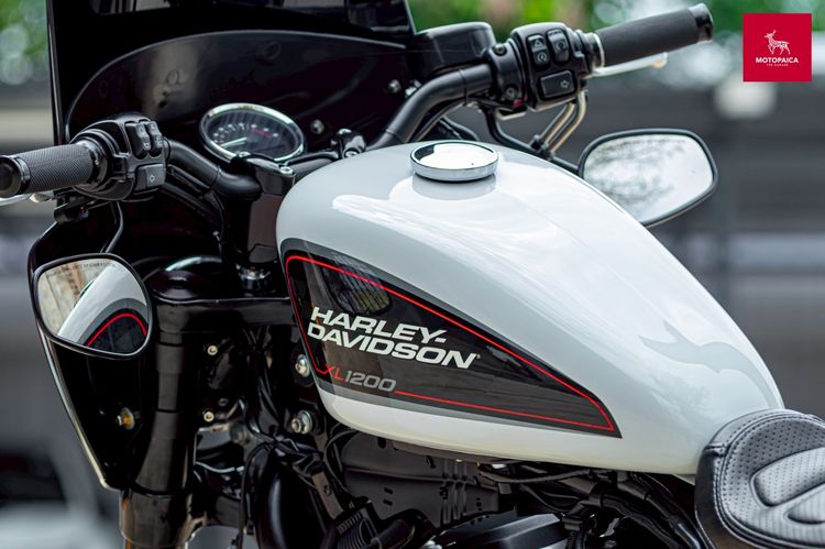 Harley Davidson Roadster1200 ปี2020 สีขาว วิ่ง13,000Mi. รูปที่ 12