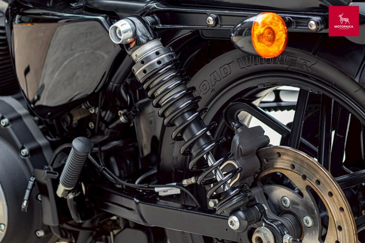 Harley Davidson Roadster1200 ปี2020 สีขาว วิ่ง13,000Mi. รูปที่ 10