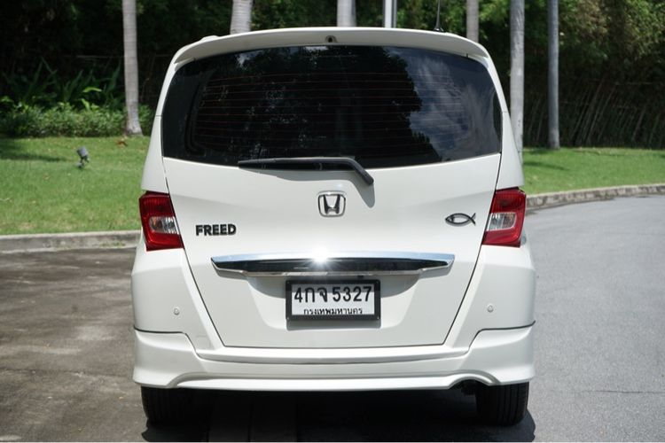 Honda Freed 2015 1.5 E Utility-car เบนซิน ไม่ติดแก๊ส เกียร์อัตโนมัติ ขาว รูปที่ 4