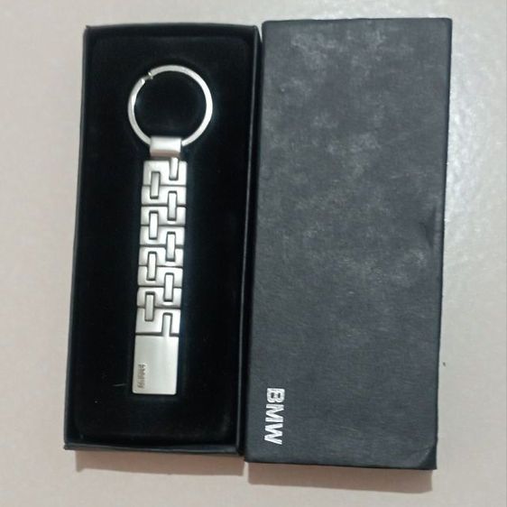 พวงกุญแจรถ BMW ของแท้ พร้อมกล่องกำมะหยี่
