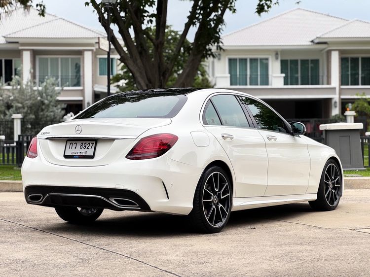 Mercedes-Benz C-Class 2018 C220 Sedan ดีเซล ไม่ติดแก๊ส เกียร์อัตโนมัติ ขาว รูปที่ 4