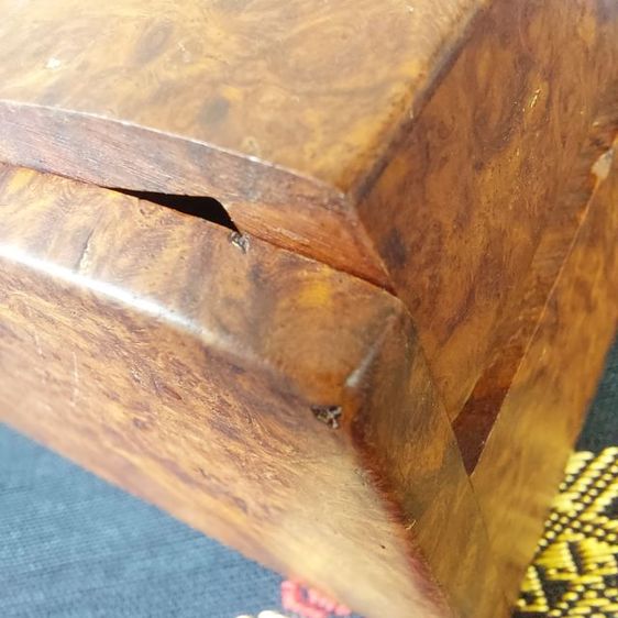 กล่องไม้ปมมะค่า งานเก่า ลายสวย รวมส่ง📮มารับเองได้ครับ👍  รูปที่ 10