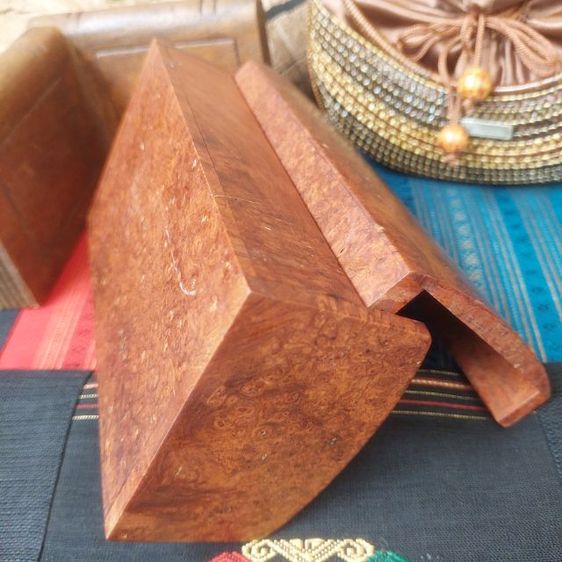 กล่องไม้ปมมะค่า งานเก่า ลายสวย รวมส่ง📮มารับเองได้ครับ👍  รูปที่ 9