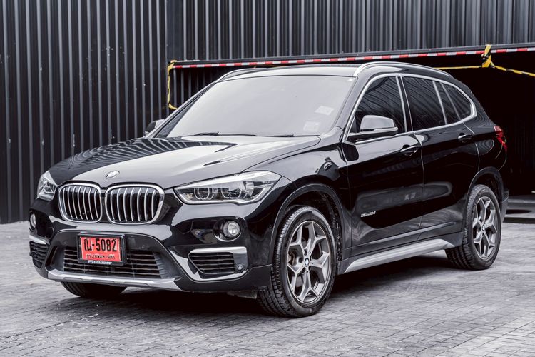 BMW X1 2017 2.0 sDrive18d xLine Utility-car ดีเซล ไม่ติดแก๊ส เกียร์อัตโนมัติ ดำ รูปที่ 3